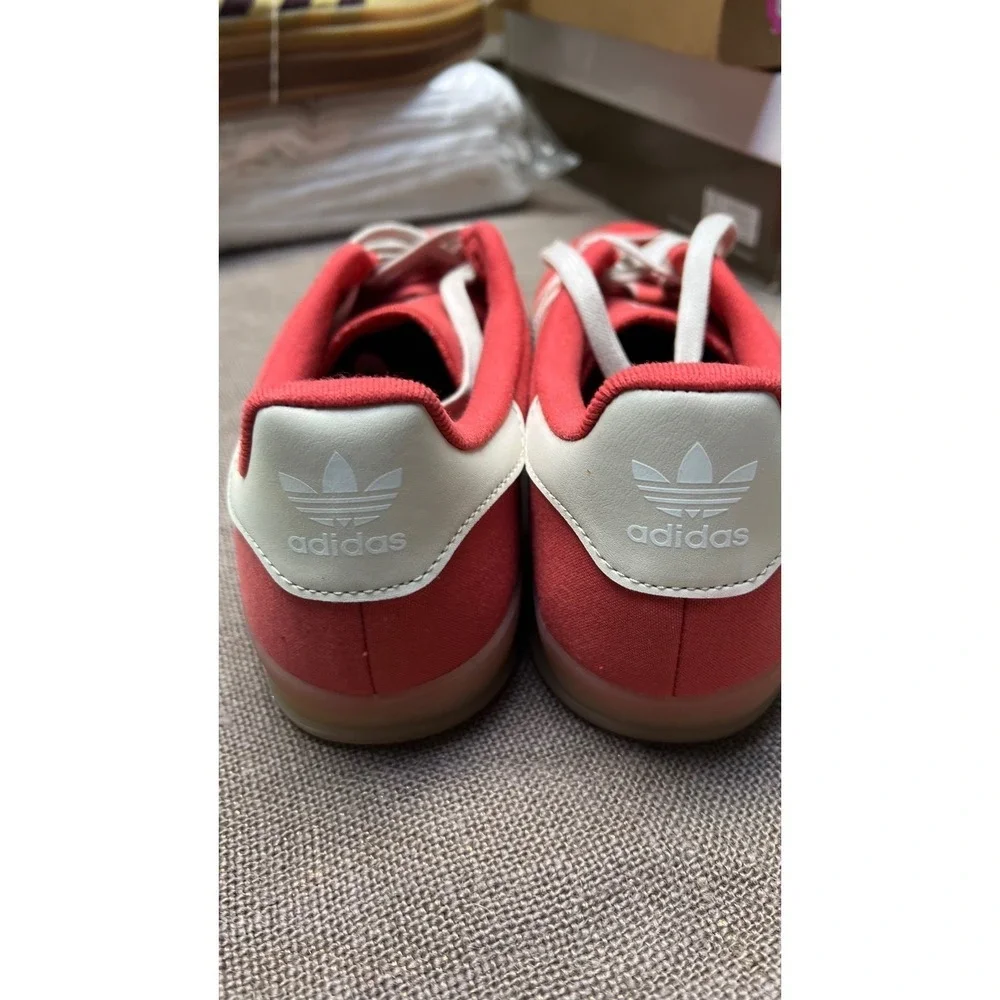 Adidas Gazelle Indoor Shoes Size 10 Men's Women's 11-11.5 Red Gum Sole Blokelore